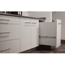 Mueble de cocina Pili a medida melamina gris y alerce