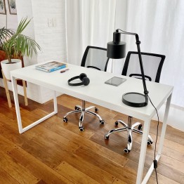 Escritorio simple blanco