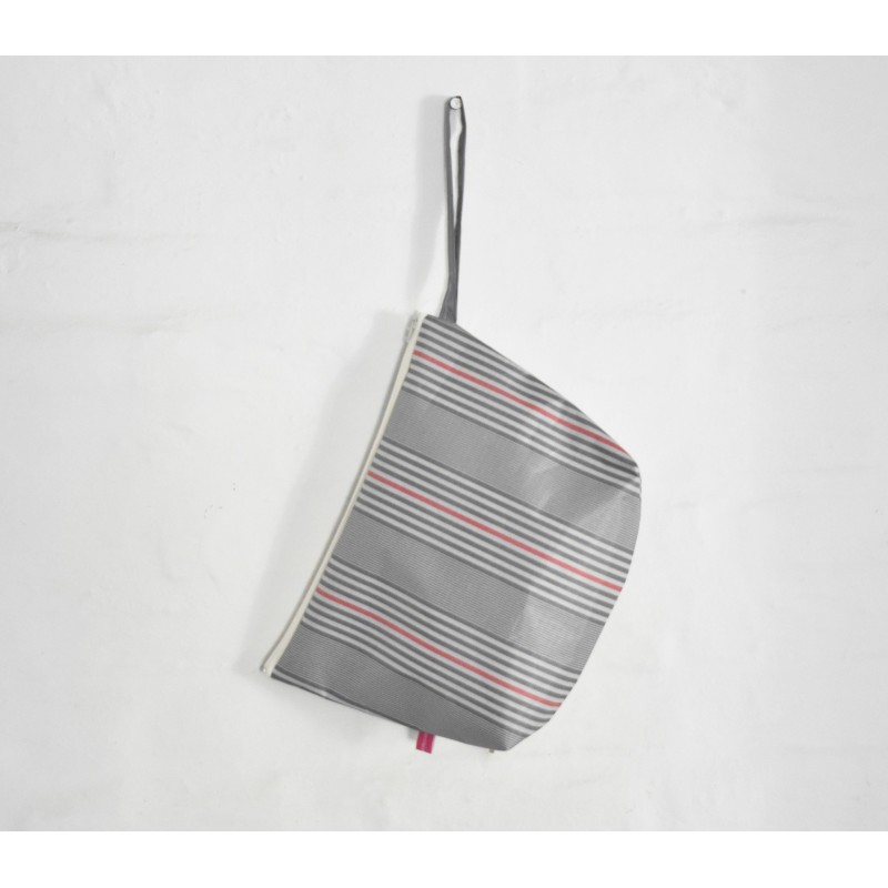 Neceser rectangular multiraya rojo | Pili Deco