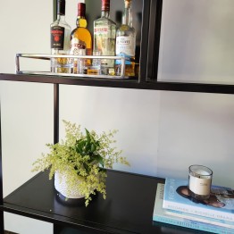 Biblioteca Aurea acero y madera | Pili Deco