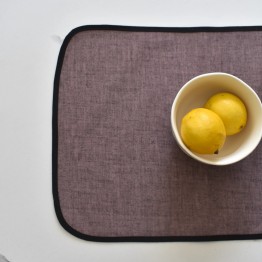 Individual impermeable oscuro | Pili Deco