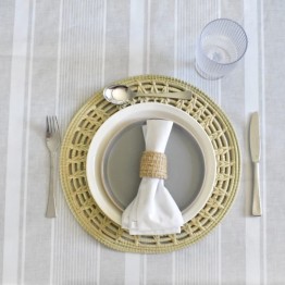 Mantel impermeable raya griega blanca lino | Pili Deco