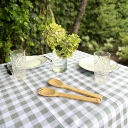 Mantel impermeable escoces gris cemento | Pili Deco